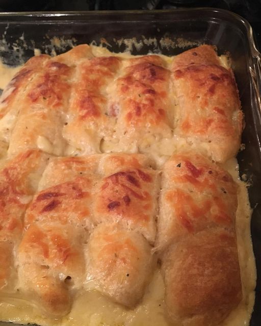 Chicken Cheese Crescent Roll Casserole – Easy Family Recipes