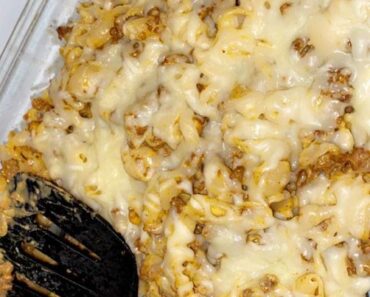 Taco Mac and Cheese Casserole