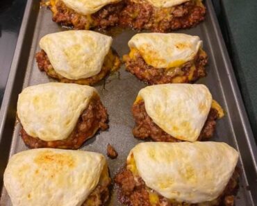 Cheesy Sloppy Joe Biscuit Pockets