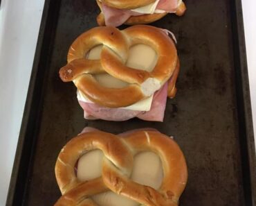 Ham and Cheese Pretzelwiches