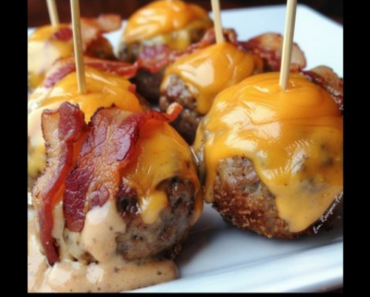 Bacon Cheeseburger Bombs