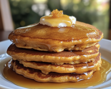 Fluffy Pumpkin Pancakes